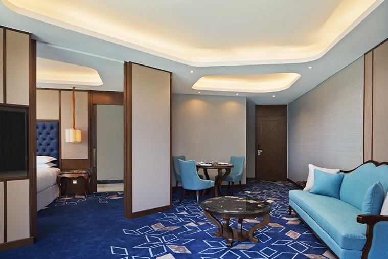 Corner Suite King Ocean View